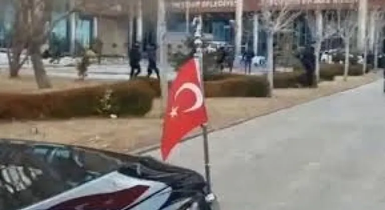 Oktay Candemir: Kayyumun hikmeti,  AKP’nin Zimmeti